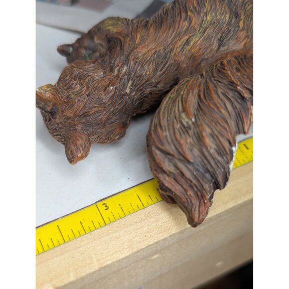 Hand-Painted Resin Squirrel Figurine Holding Acorn Woodland Animal Decor - Picture 7 of 8
